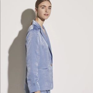 VINCE NWT Drapey Boyfriend Blazed